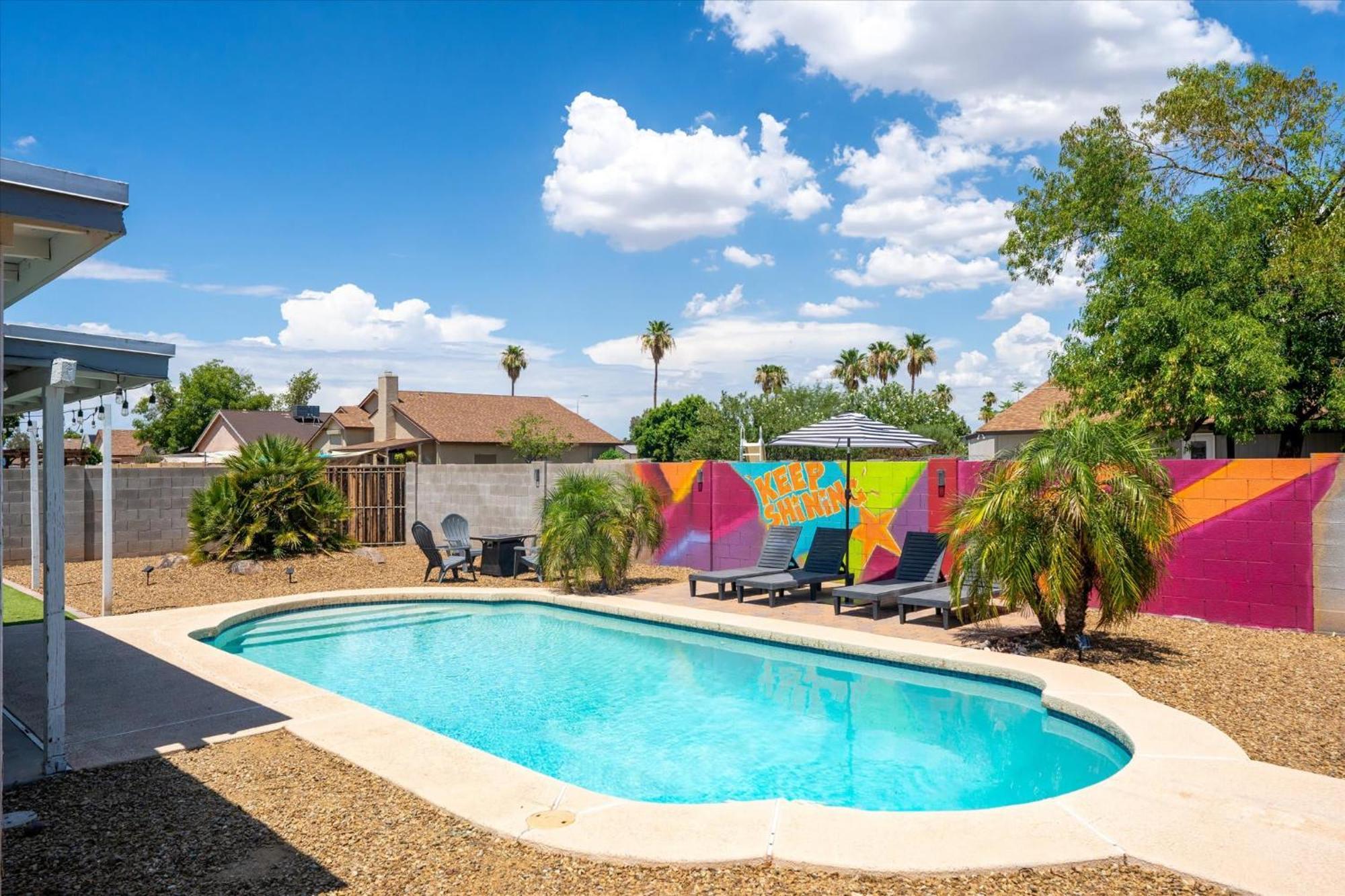 Mini Golf Fire Pit Pool Game Room Chandler Exterior foto